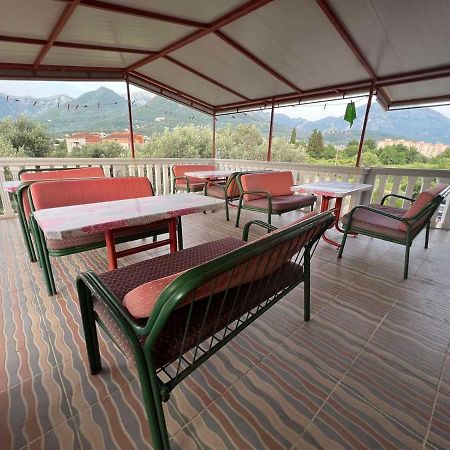 Villa Ajsa Bar Buitenkant foto