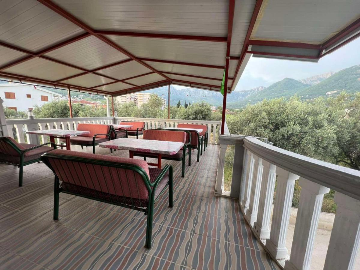 Villa Ajsa Bar Buitenkant foto